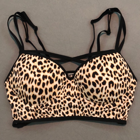 PINK Victoria's Secret Other - Pink push-up strappy bra